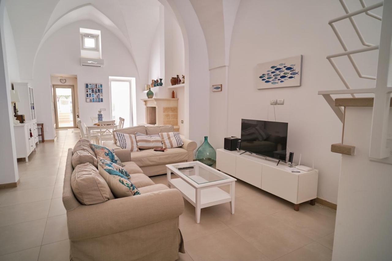 Casa Margherita - Typical Salento House Кастриняно дел Капо Екстериор снимка