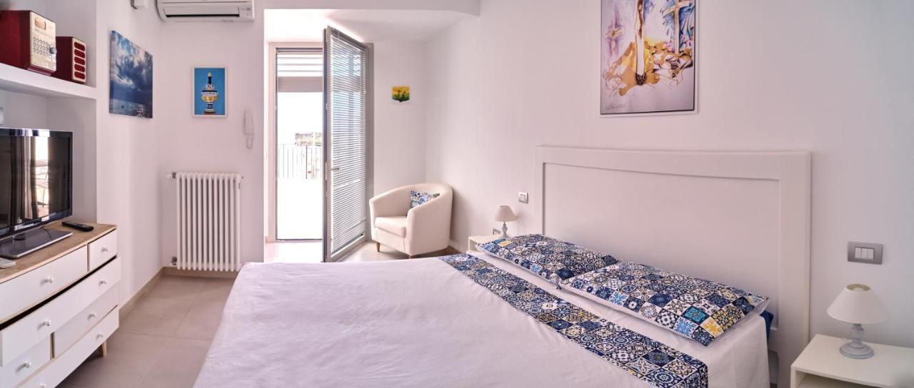 Casa Margherita - Typical Salento House Кастриняно дел Капо Екстериор снимка